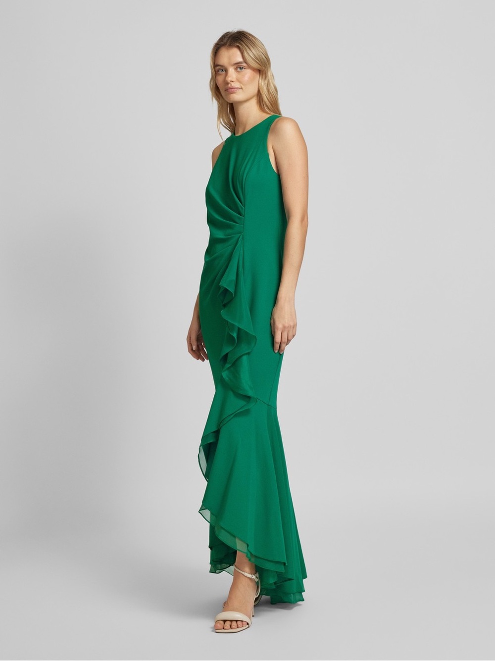 Adrianna Papell Emerald Green Ruffle Crepe Gown NWT Size 6